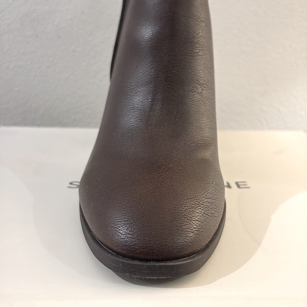 NIB [Sun + Stone] Graceyy Dark Brown Smooth Faux Leather Block Heel Booties - Picture 9 of 16